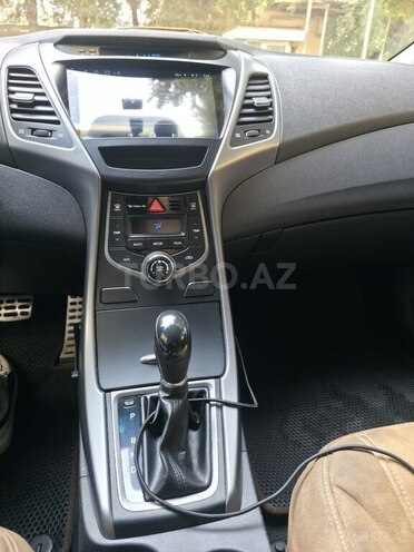 Hyundai Elantra 2014, 107,000 km - 1.8 l - Bakı