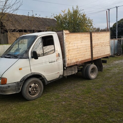 GAZ 33021 1998, 300,000 km - 2.3 l - Zaqatala
