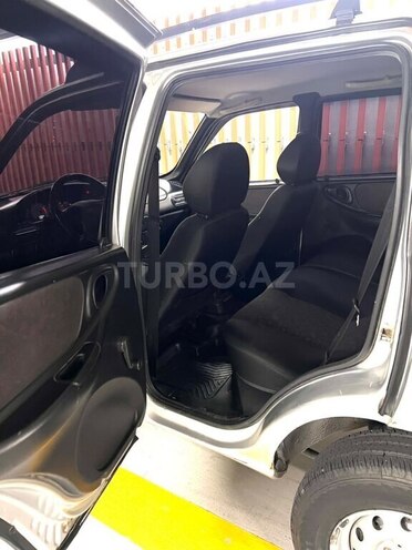 Chevrolet Niva 2006, 200,000 km - 1.7 l - Gəncə