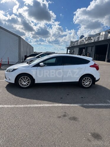 Ford Focus 2014, 202,000 km - 1.6 л - Bakı