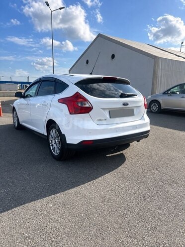 Ford Focus 2014, 202,000 km - 1.6 л - Bakı