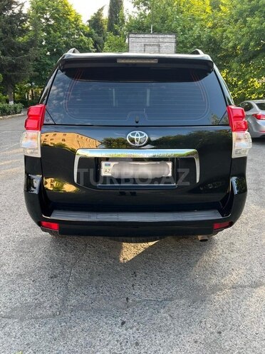 Toyota Land Cruiser Prado 2012, 237,000 km - 2.7 l - Zaqatala