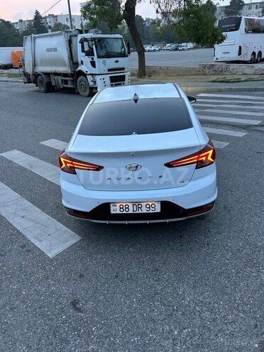 Hyundai Elantra 2019, 194,100 km - 1.6 л - Bakı