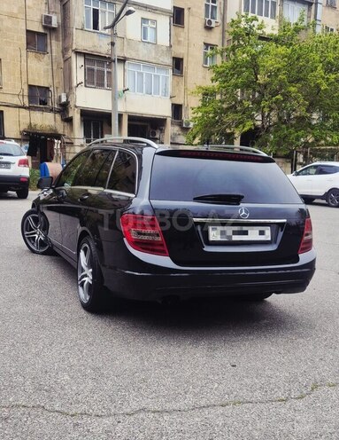Mercedes C 200 2012, 215,000 km - 2.1 l - Bakı