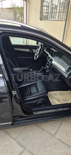 Mercedes C 200 2012, 215,000 km - 2.1 l - Bakı