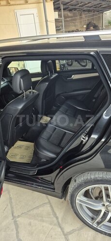 Mercedes C 200 2012, 215,000 km - 2.1 l - Bakı