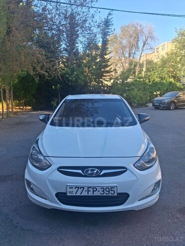 Hyundai Accent 2012, 200,000 km - 1.4 l - Bakı