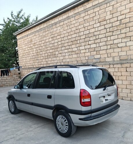 Opel Zafira 1999, 376,325 km - 1.8 л - Quba
