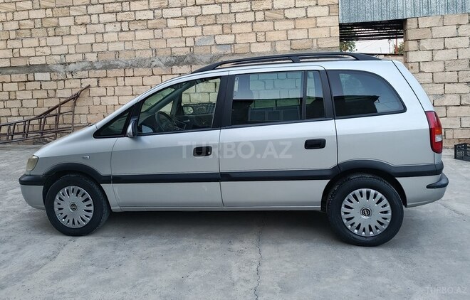 Opel Zafira 1999, 376,325 km - 1.8 л - Quba