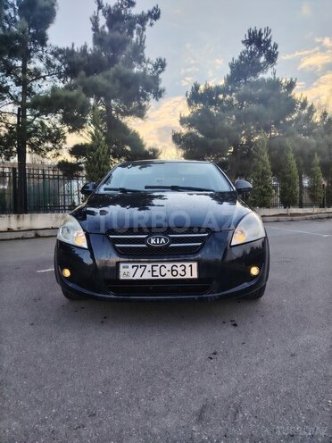 Kia Ceed 2008, 348,000 km - 1.6 l - Quba