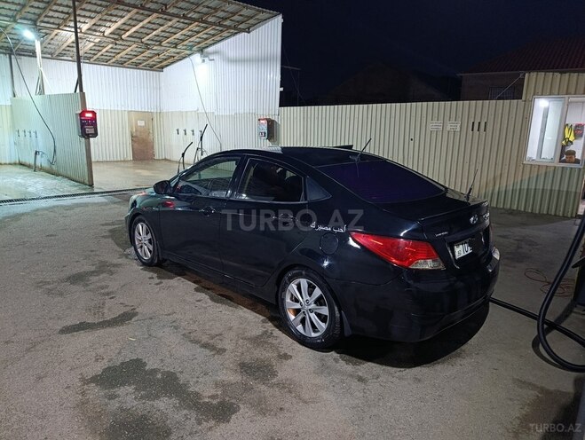 Hyundai Accent 2011, 193,121 km - 1.6 l - Bakı