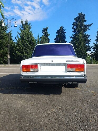 LADA (VAZ) 2107 2006, 204,000 km - 1.6 l - Qax