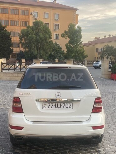 Mercedes ML 350 4MATIC 2009, 207,413 km - 3.5 л - Bakı