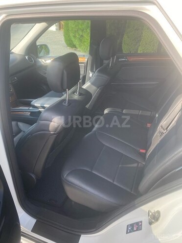 Mercedes ML 350 4MATIC 2009, 207,413 km - 3.5 л - Bakı