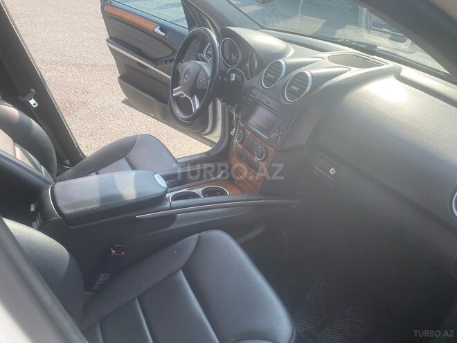 Mercedes ML 350 4MATIC 2009, 207,413 km - 3.5 л - Bakı