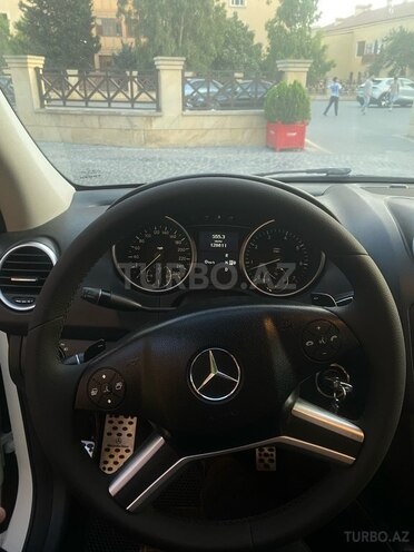 Mercedes ML 350 4MATIC 2009, 207,413 km - 3.5 л - Bakı