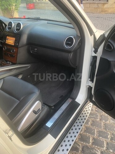 Mercedes ML 350 4MATIC 2009, 207,413 km - 3.5 л - Bakı