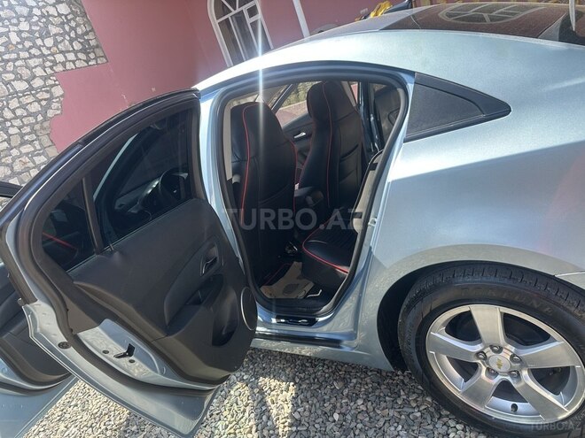 Chevrolet Cruze 2011, 300,000 km - 1.4 l - Gəncə