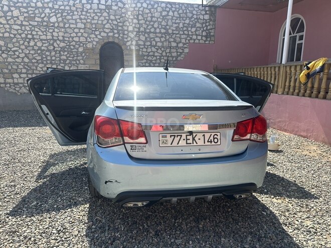 Chevrolet Cruze 2011, 300,000 km - 1.4 l - Gəncə