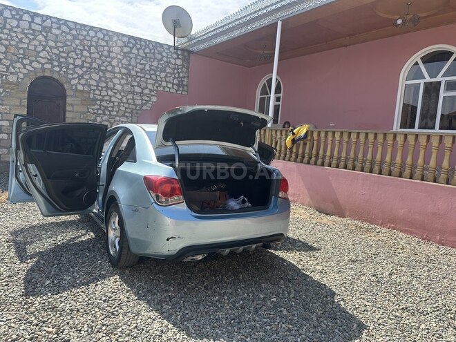 Chevrolet Cruze 2011, 300,000 km - 1.4 l - Gəncə