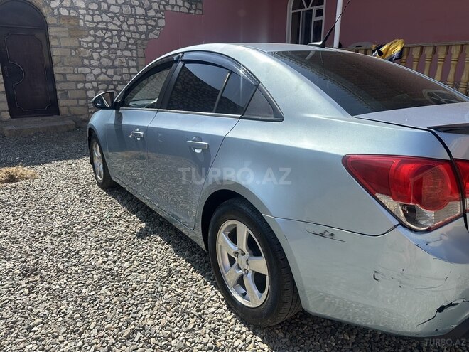 Chevrolet Cruze 2011, 300,000 km - 1.4 l - Gəncə
