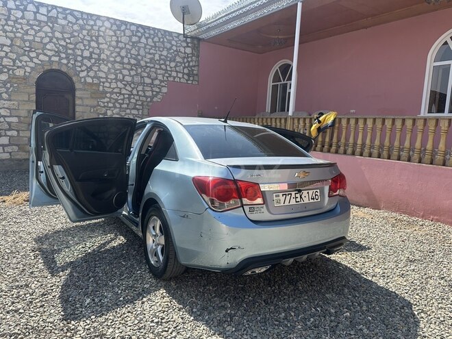 Chevrolet Cruze 2011, 300,000 km - 1.4 l - Gəncə