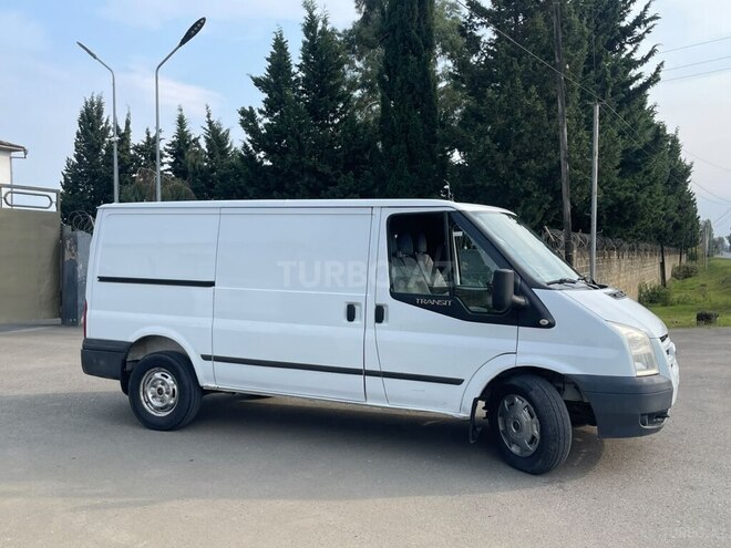 Ford Transit 2011, 209,000 km - 2.2 l - Astara