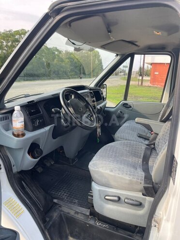 Ford Transit 2011, 209,000 km - 2.2 l - Astara