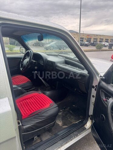 GAZ 31105 2005, 218,131 km - 2.3 l - Sumqayıt