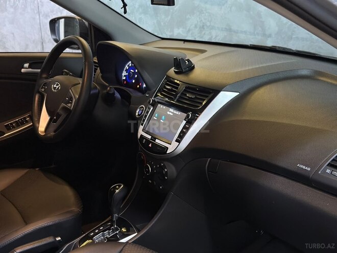 Hyundai Accent 2019, 24,000 km - 1.4 l - Bakı