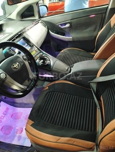 Toyota Prius 2011, 250,000 km - 1.8 l - Bakı
