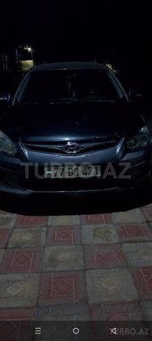 Hyundai i30 2011, 285,000 km - 1.4 l - İmişli