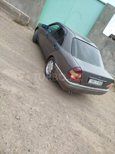 Mercedes C 180 1995, 264,120 km - 1.8 л - Gəncə