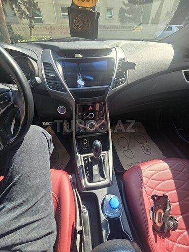 Hyundai Elantra 2015, 185,000 km - 1.8 л - Bakı