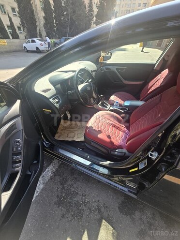 Hyundai Elantra 2015, 185,000 km - 1.8 л - Bakı