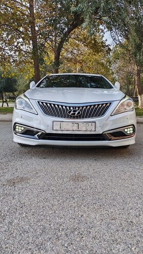Hyundai Grandeur 2015, 231,000 km - 2.2 l - Bakı