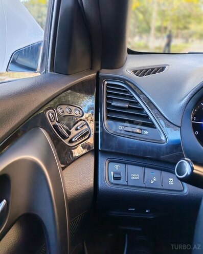 Hyundai Grandeur 2015, 231,000 km - 2.2 l - Bakı