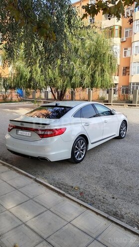 Hyundai Grandeur 2015, 231,000 km - 2.2 l - Bakı