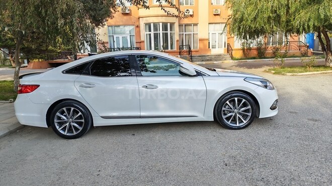 Hyundai Grandeur 2015, 231,000 km - 2.2 l - Bakı