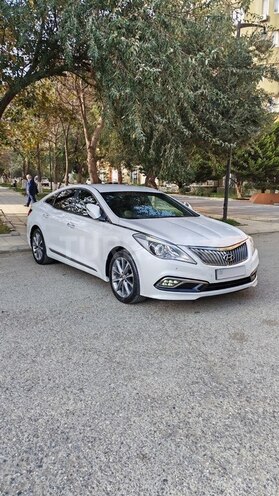 Hyundai Grandeur 2015, 231,000 km - 2.2 l - Bakı