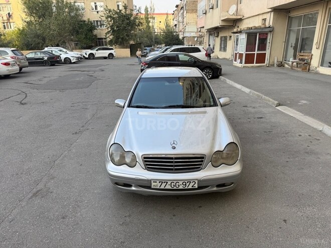 Mercedes C 200 2001, 270,000 km - 2.0 l - Sumqayıt