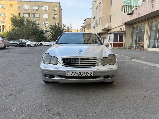 Mercedes C 200 2001, 270,000 km - 2.0 l - Sumqayıt