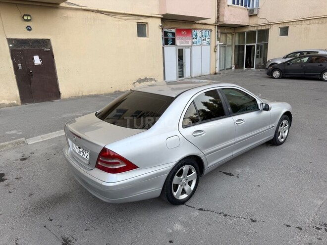Mercedes C 200 2001, 270,000 km - 2.0 l - Sumqayıt