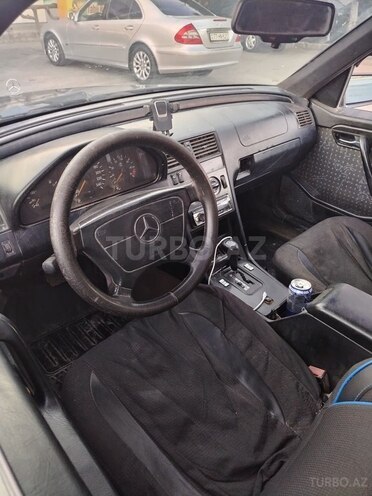 Mercedes C 180 1995, 264,120 km - 1.8 л - Gəncə