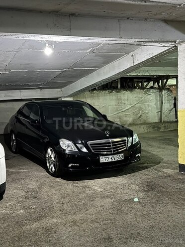 Mercedes E 350 2011, 220,000 km - 3.5 l - Bakı