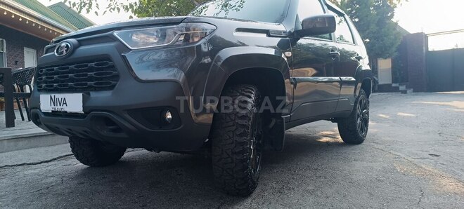 LADA (VAZ) Niva Travel 2021, 18,000 km - 1.7 l - Bakı