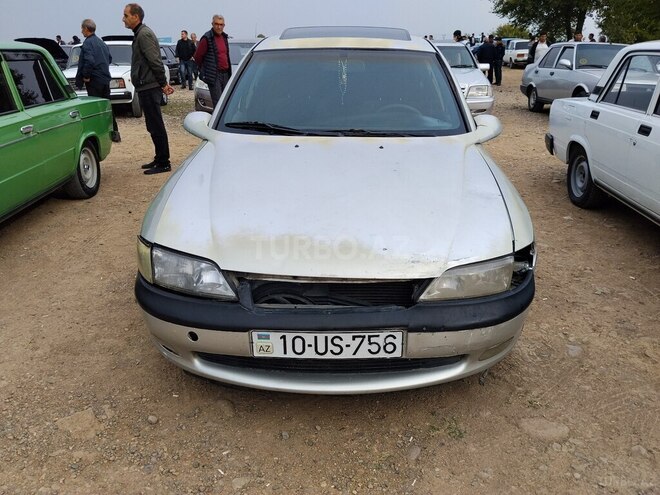 Opel Vectra 1997, 400,000 km - 1.8 l - Qazax