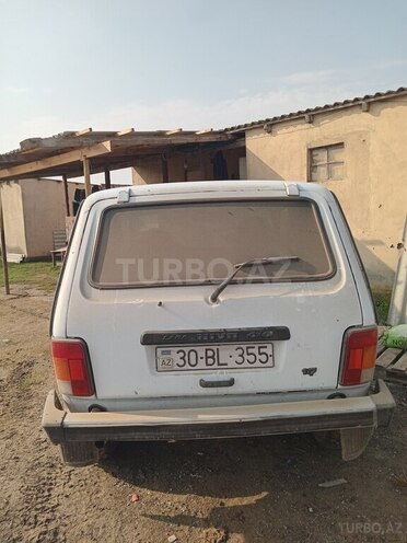 LADA (VAZ) Niva 2002, 999,999 km - 1.7 l - Saatlı