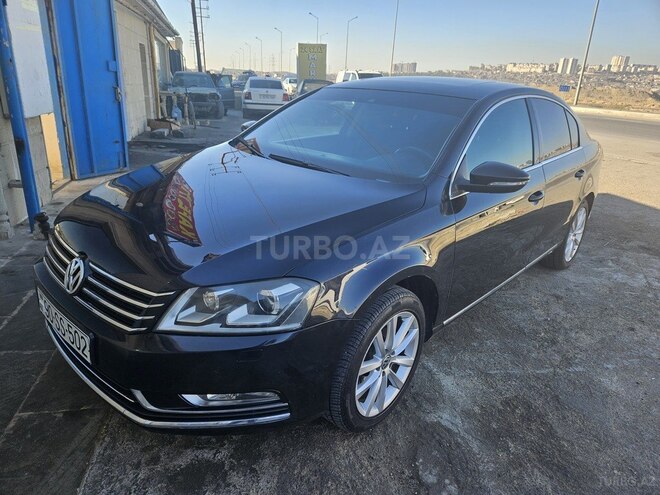 Volkswagen Passat 2011, 330,000 km - 1.8 l - Bakı