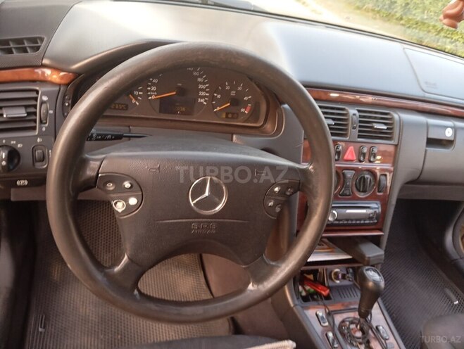 Mercedes E 220 1999, 500,000 km - 2.2 л - Bakı